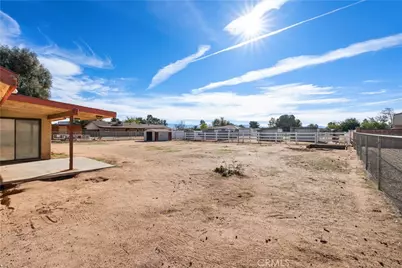 18891 Shoshonee Road, Apple Valley, CA 92307 - Photo 20