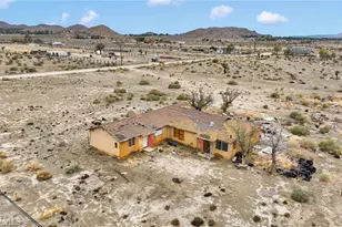 18227 E Ave Q, Palmdale, CA 93591 - Photo 22