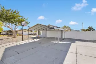 14625 Coalinga, Victorville, CA 92392 - Photo 2