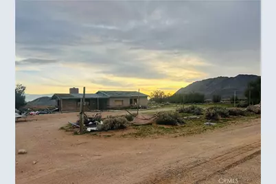 33321 Desert, Lucerne Valley, CA 92356 - Photo 8