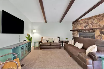 13005 Riverview Drive, Victorville, CA 92395 - Photo 8