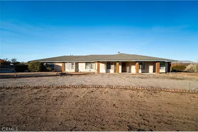 14032 Tioga Street, Oak Hills, CA 92344 - Photo 2