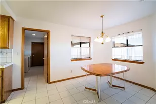 14032 Tioga St, Oak Hills, CA 92344 - Photo 10
