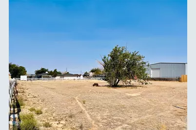 9322 Candlelight Street, Apple Valley, CA 92308 - Photo 56