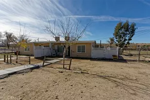 19288 3rd, Oro Grande, CA 92368 - Photo 2