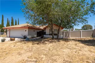 18146 Orange, Hesperia, CA 92345 - Photo 8