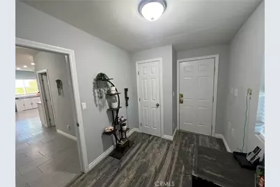 20240 Juniper, Apple Valley, CA 92308 - Photo 2