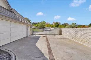 12606 Autumn Leaves Ave, Victorville, CA 92395 - Photo 20