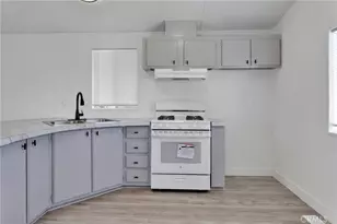 13654 Bel Air Dr, Victorville, CA 92395 - Photo 10