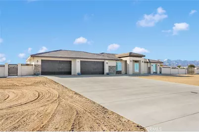 9817 Silver Palm, Oak Hills, CA 92344 - Photo 66