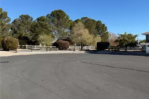 26795 Stirrup Ln, Helendale, CA 92342 - Photo 4