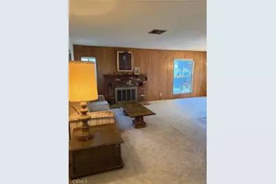 17843 Linden, Hesperia, CA 92345 - Photo 6