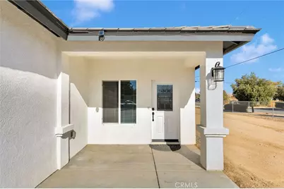 16150 Smoke Tree, Hesperia, CA 92345 - Photo 4