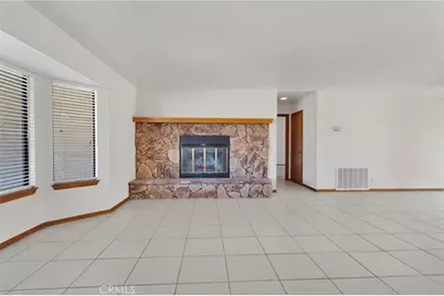 13910 Rincon, Apple Valley, CA 92307 - Photo 8