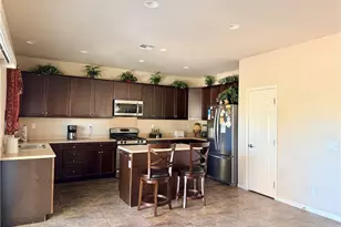 19422 Royal Oaks, Apple Valley, CA 92308 - Photo 12