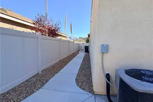 19422 Royal Oaks, Apple Valley, CA 92308 - Photo 22