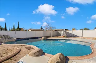 15889 Mojave, Hesperia, CA 92345 - Photo 42