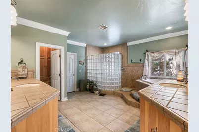 7139 Foley Road, Oak Hills, CA 92344 - Photo 44