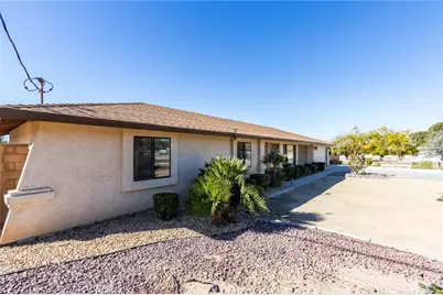 14076 Wawona Road, Apple Valley, CA 92307 - Photo 6