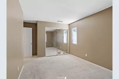 13802 Goldfinch Court, Victorville, CA 92394 - Photo 30
