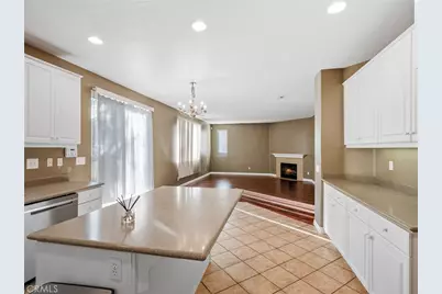 13802 Goldfinch Court, Victorville, CA 92394 - Photo 14