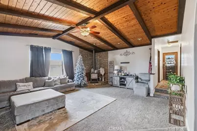 18126 Fairburn, Hesperia, CA 92345 - Photo 6