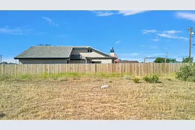 20525 Airway Boulevard, California City, CA 93505 - Photo 10