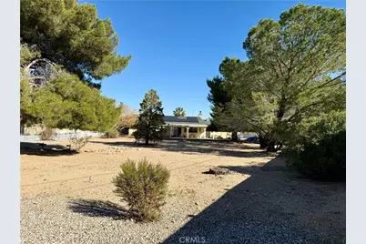 14372 Woodland Drive, Victorville, CA 92395 - Photo 24