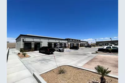 15420 Tamarack Drive #101, Victorville, CA 92392 - Photo 2