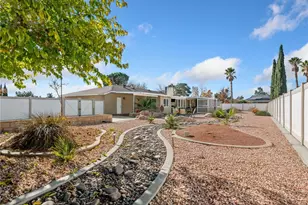 13826 Wawona, Apple Valley, CA 92307 - Photo 34