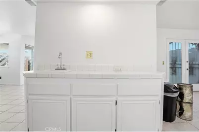 20592 Mockingbird Avenue, Apple Valley, CA 92308 - Photo 30