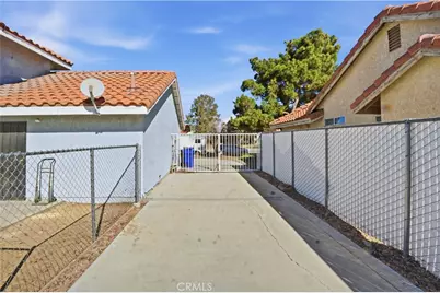 20592 Mockingbird Avenue, Apple Valley, CA 92308 - Photo 64