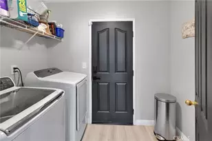 13888 Chestnut, Victorville, CA 92392 - Photo 16