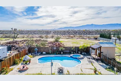 4637 Luna Road, Phelan, CA 92371 - Photo 38