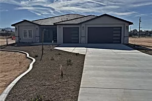 20401 Tonawanda Rd, Apple Valley, CA 92307 - Photo 2