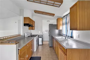 16473 Green Tree Blvd, Victorville, CA 92395 - Photo 12