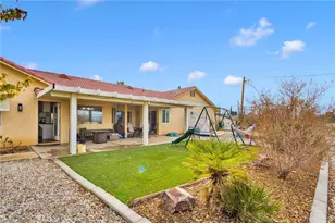 15888 Saint Timothy, Apple Valley, CA 92307 - Photo 32