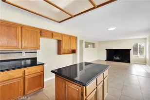 12734 Trotters Ln, Victorville, CA 92392 - Photo 16