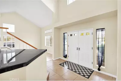 12734 Trotters Lane, Victorville, CA 92392 - Photo 8