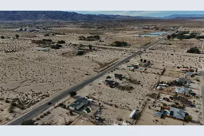 792 Amboy, 29 Palms MCB, CA 92277 - Photo 8