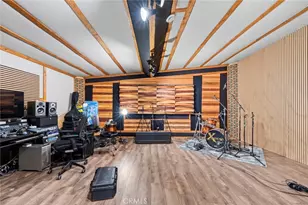 8263 3rd, Hesperia, CA 92345 - Photo 40