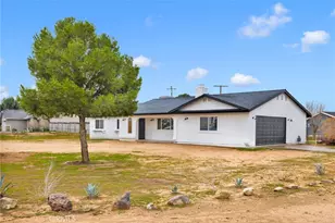 12532 Sholic Rd, Apple Valley, CA 92308 - Photo 2