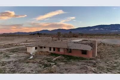 12148 Wilshire, Lucerne Valley, CA 92356 - Photo 8