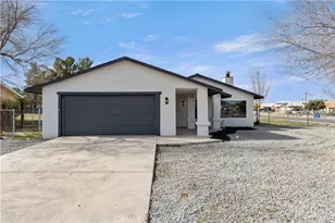 12850 Lakota Rd, Apple Valley, CA 92308 - Photo 2