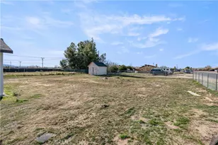 12850 Lakota Rd, Apple Valley, CA 92308 - Photo 28