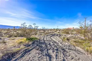 11788 Buckwheat, Pinon Hills, CA 92371 - Photo 36