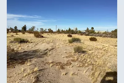 42979 Mandril, Newberry Springs, CA 92365 - Photo 10