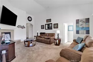 16179 Homoa, Victorville, CA 92395 - Photo 6