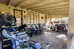 9236 Mango, Fontana, CA 92335 - Photo 8