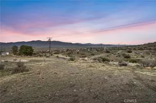 25333 Valley View, Apple Valley, CA 92308 - Photo 2